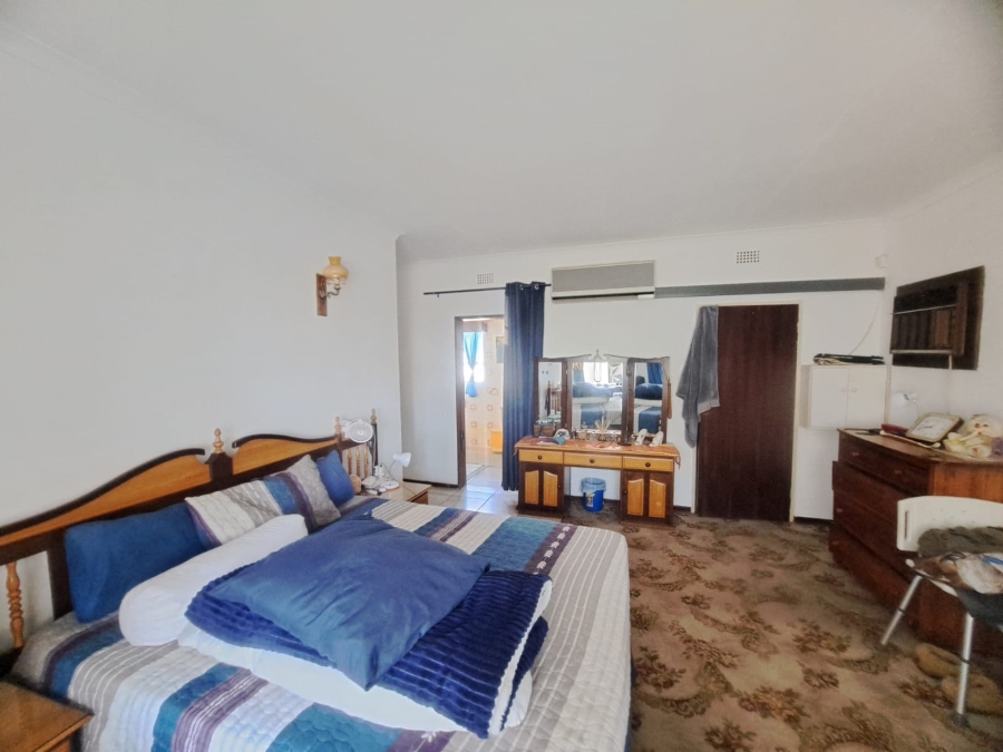 3 Bedroom Property for Sale in Protea Park North West